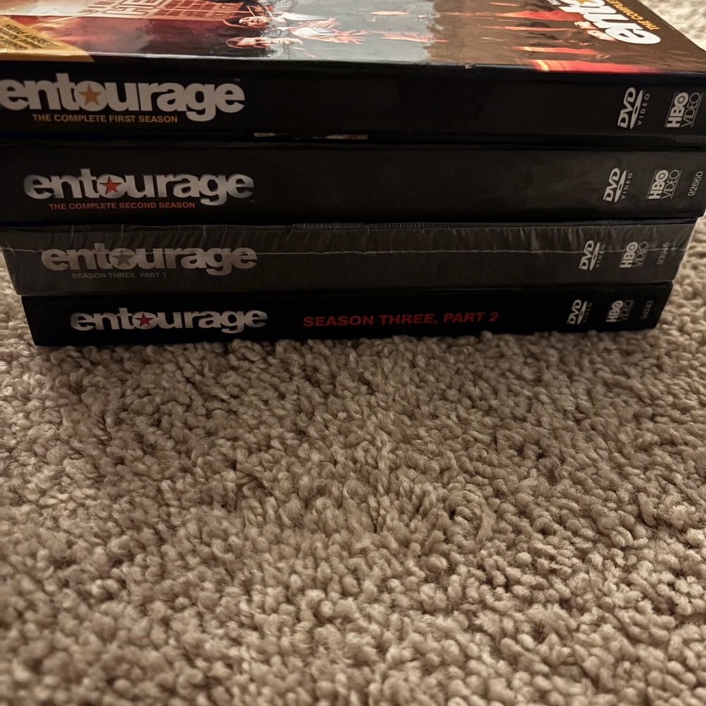 1 hr sale Entourage DVD Box Set